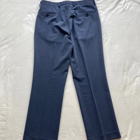 Nautica pants 33W/30L - Picture 7 of 8